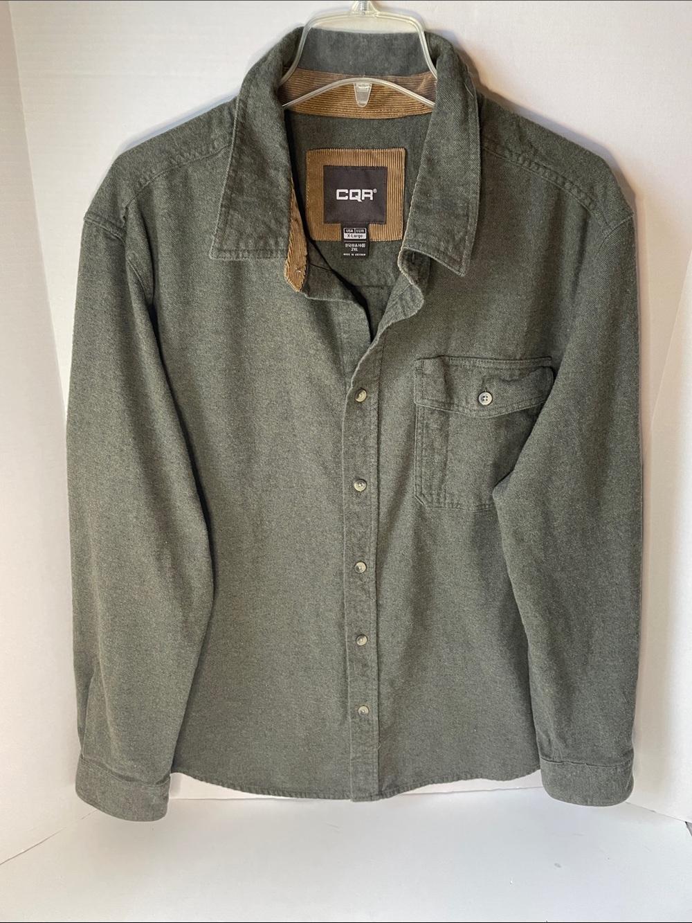 CQR  Men's Size XL Olive Green Button-Up Shirt  100% Cotton